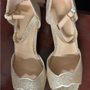 Elegant Glittering Gold Women's Heels